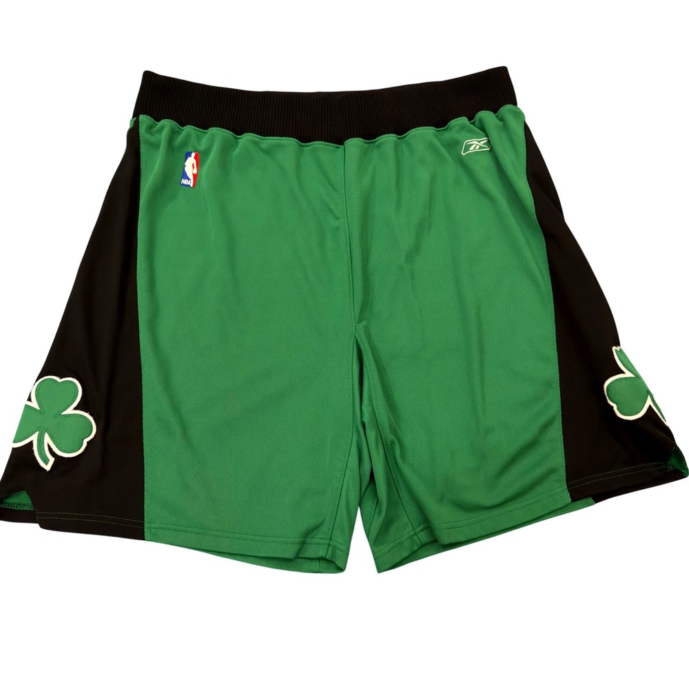 Vtg Reebok NBA Boston Celtics Basketball Shorts Green Black Shamrock Mens XL